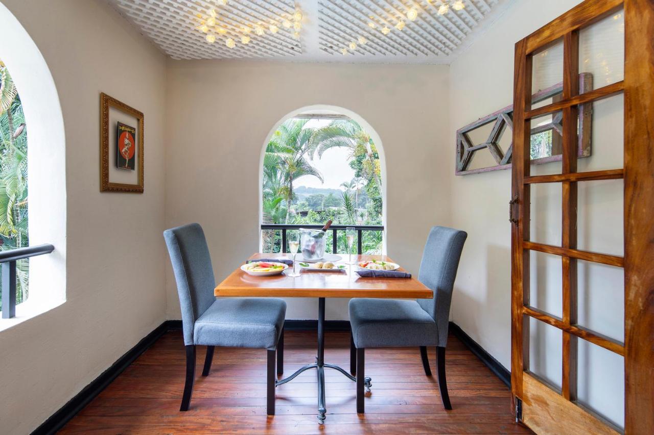 San Ignacio Hotel Carrillos