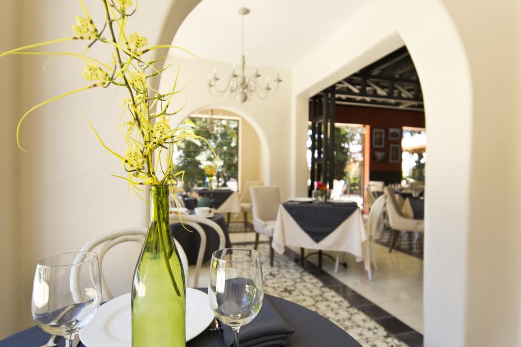 San Ignacio Hotel