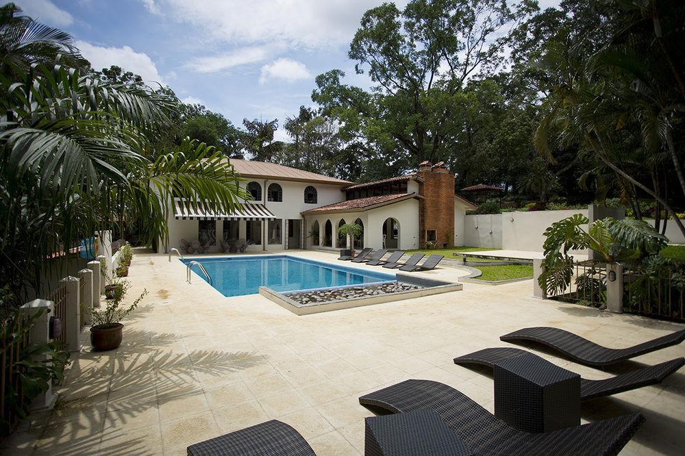 Hotel San Ignacio Carrillos